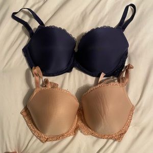 Bundle of Victoria’s Secret bras